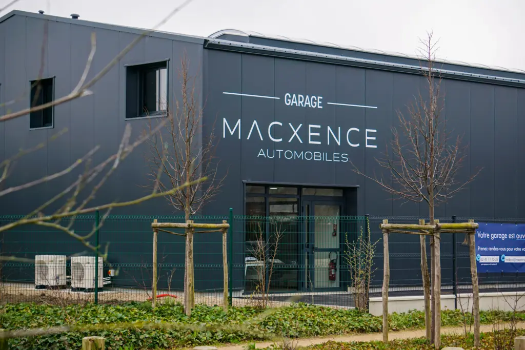 macxence automobiles herbins